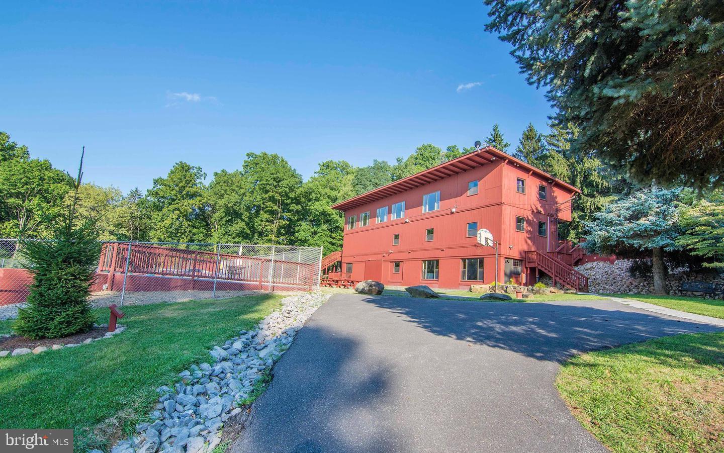 HIGH KNOB - Residential