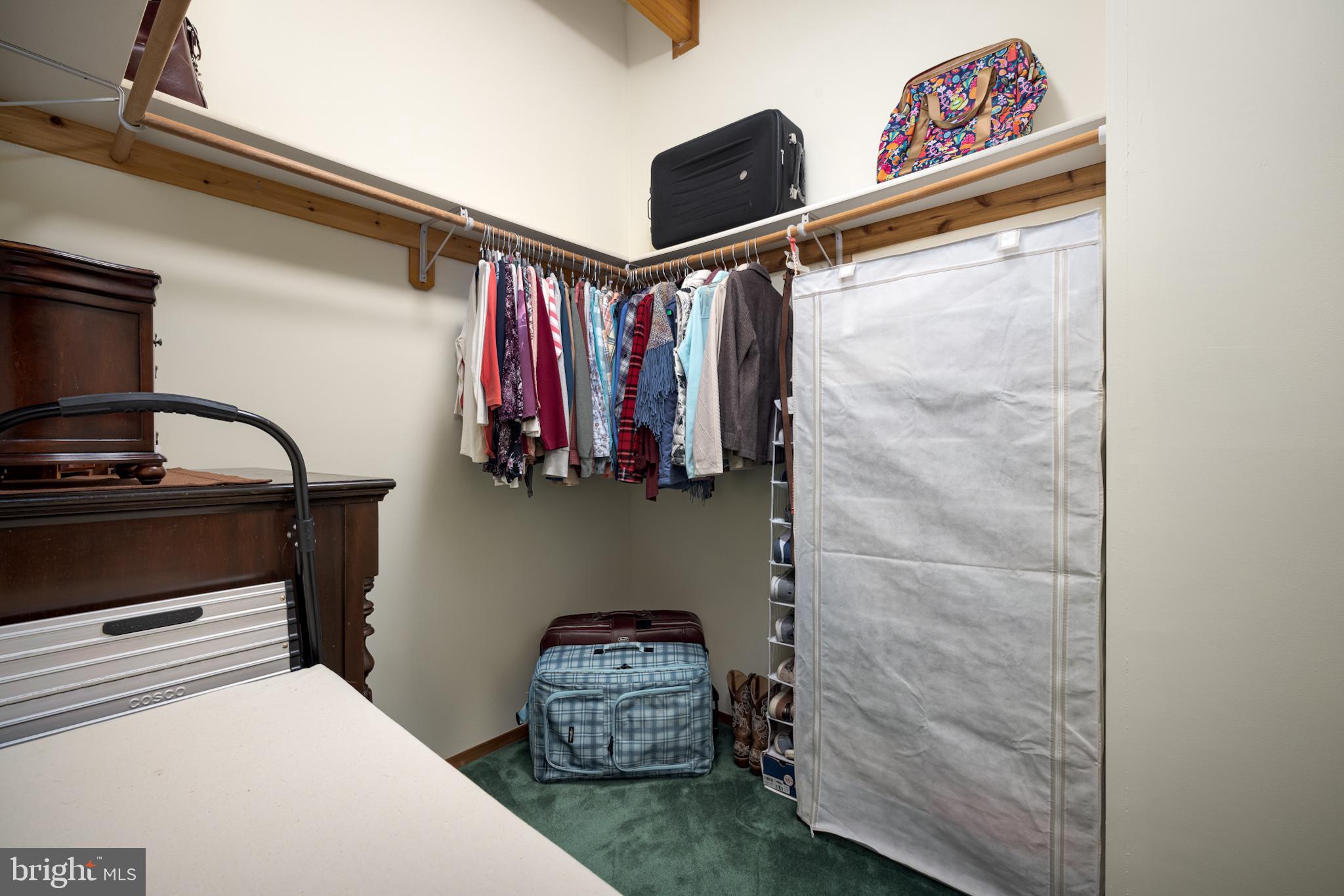 HIGH KNOB - Residential