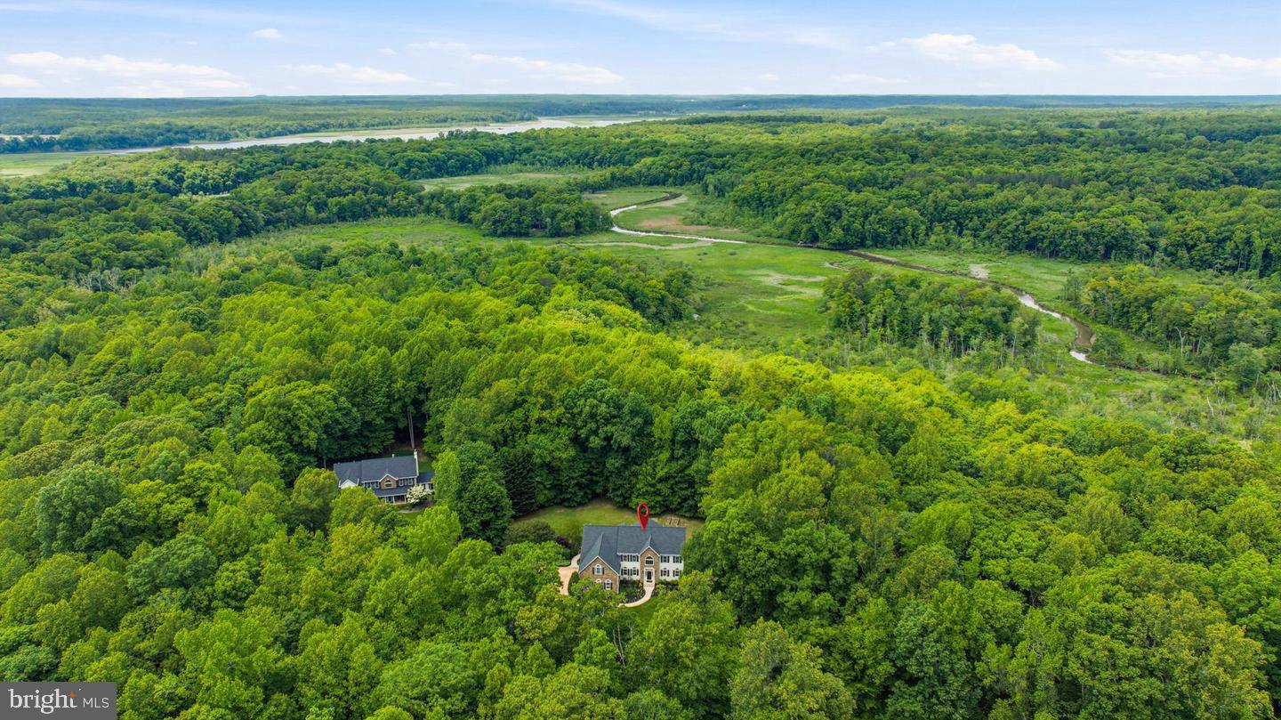 3820 LEAFCREST COURT