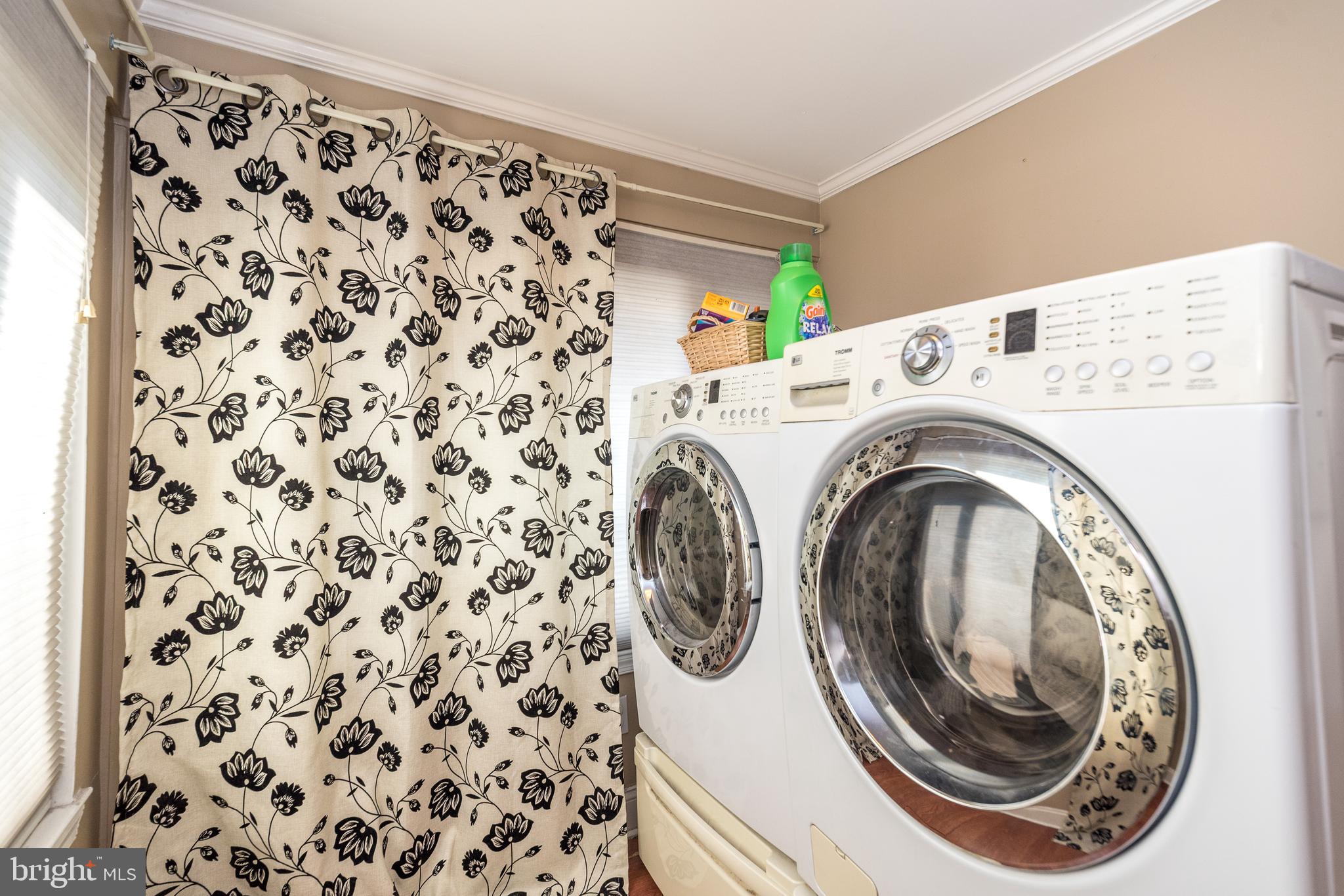 ROSEDALE - Residential