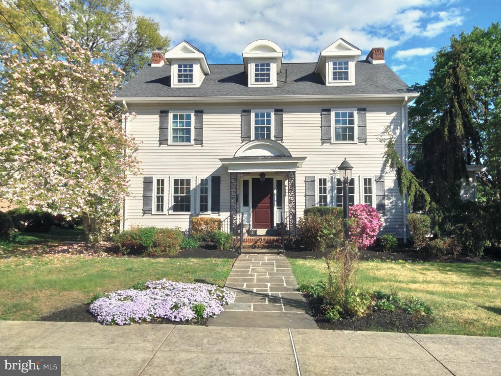 Photo of 318 Rosedale Drive, POTTSTOWN, PA 19464 (MLS # PAMC2175150)