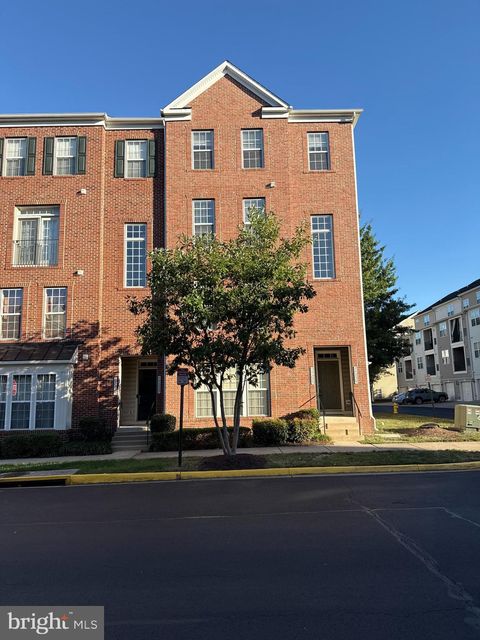 15227 LANCASHIRE DRIVE WOODBRIDGE VA 22191