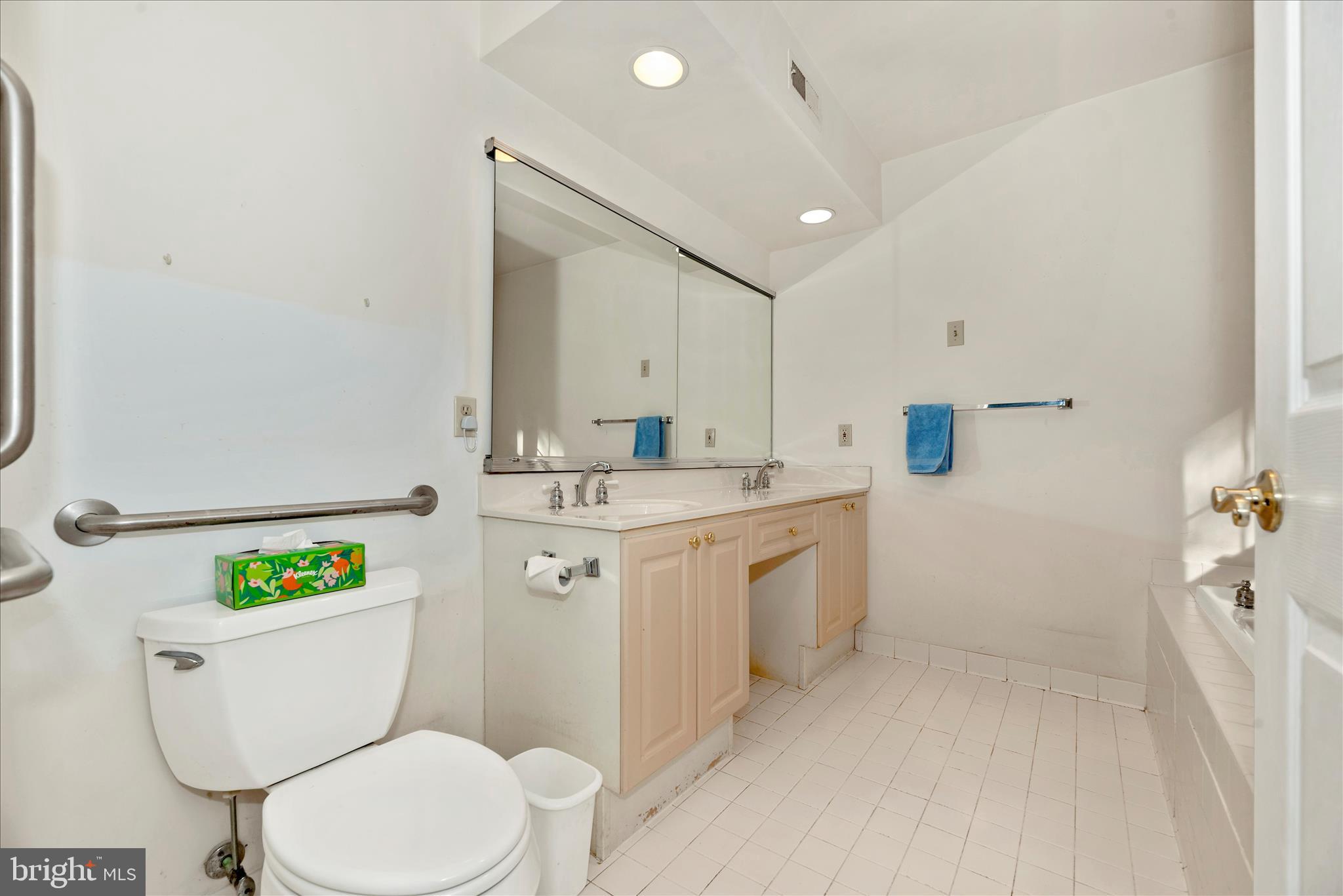 WORMANS MILL - Residential