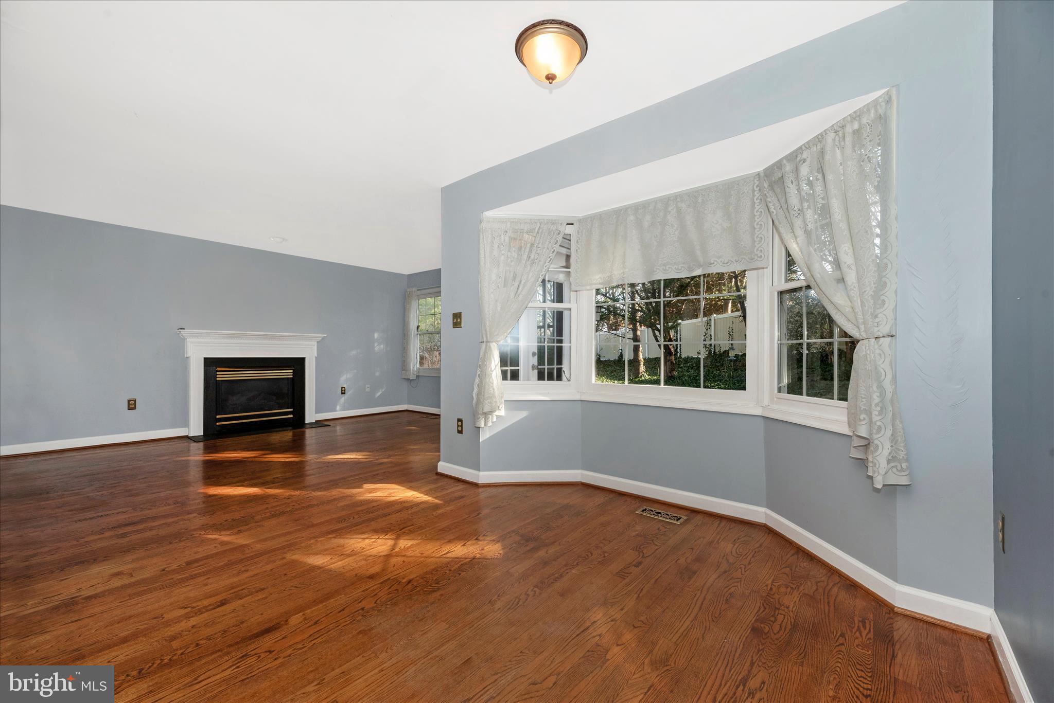 WORMANS MILL - Residential