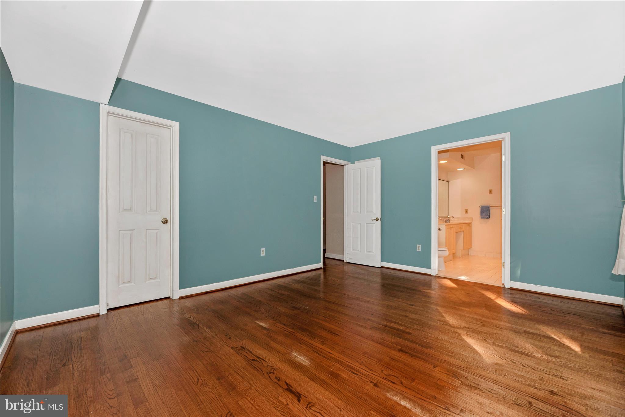 WORMANS MILL - Residential