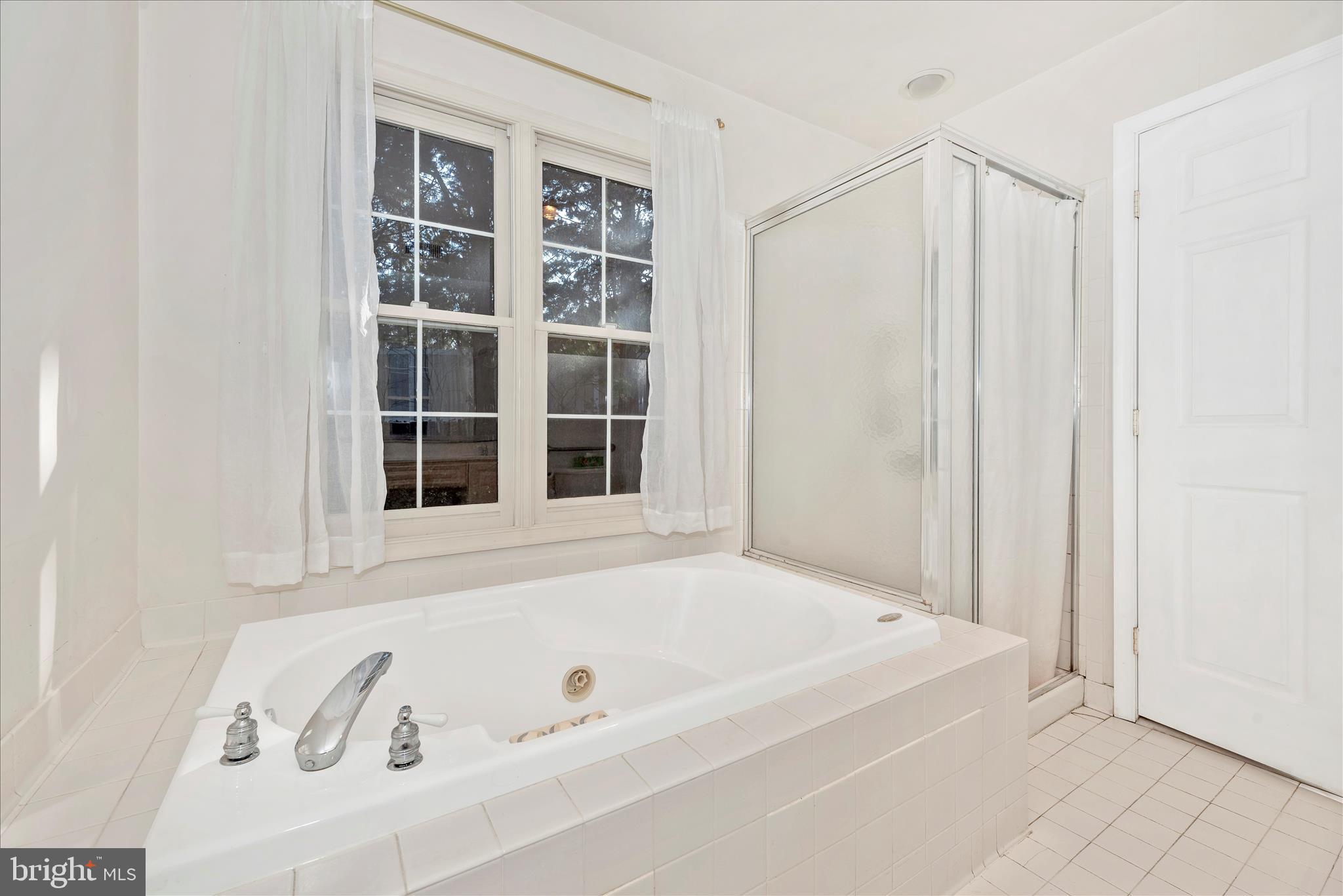 WORMANS MILL - Residential