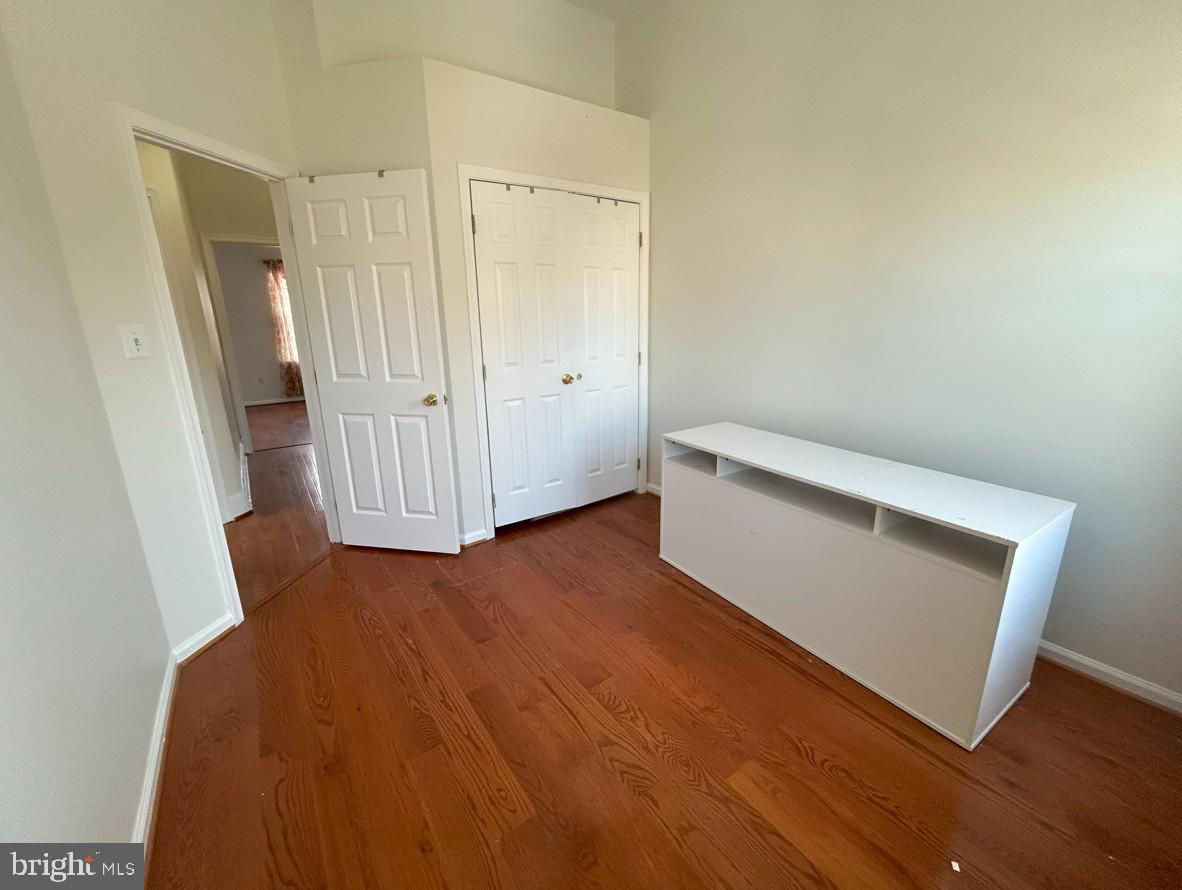 LEE OVERLOOK - Residential Lease