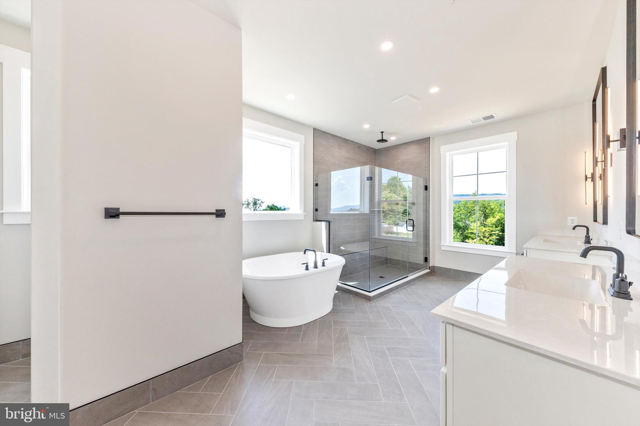 MEADOWRIDGE - Residential