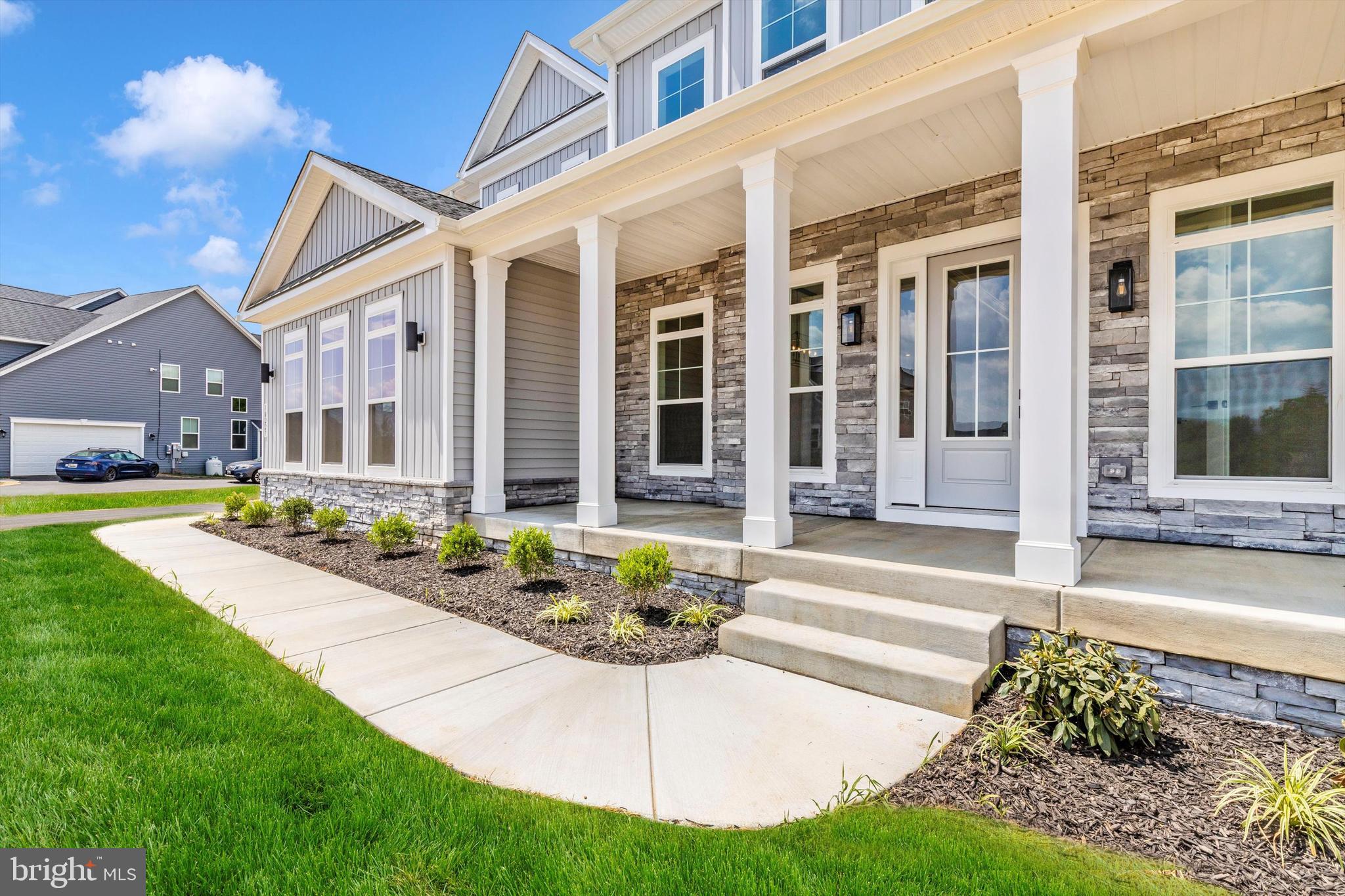 MEADOWRIDGE - Residential