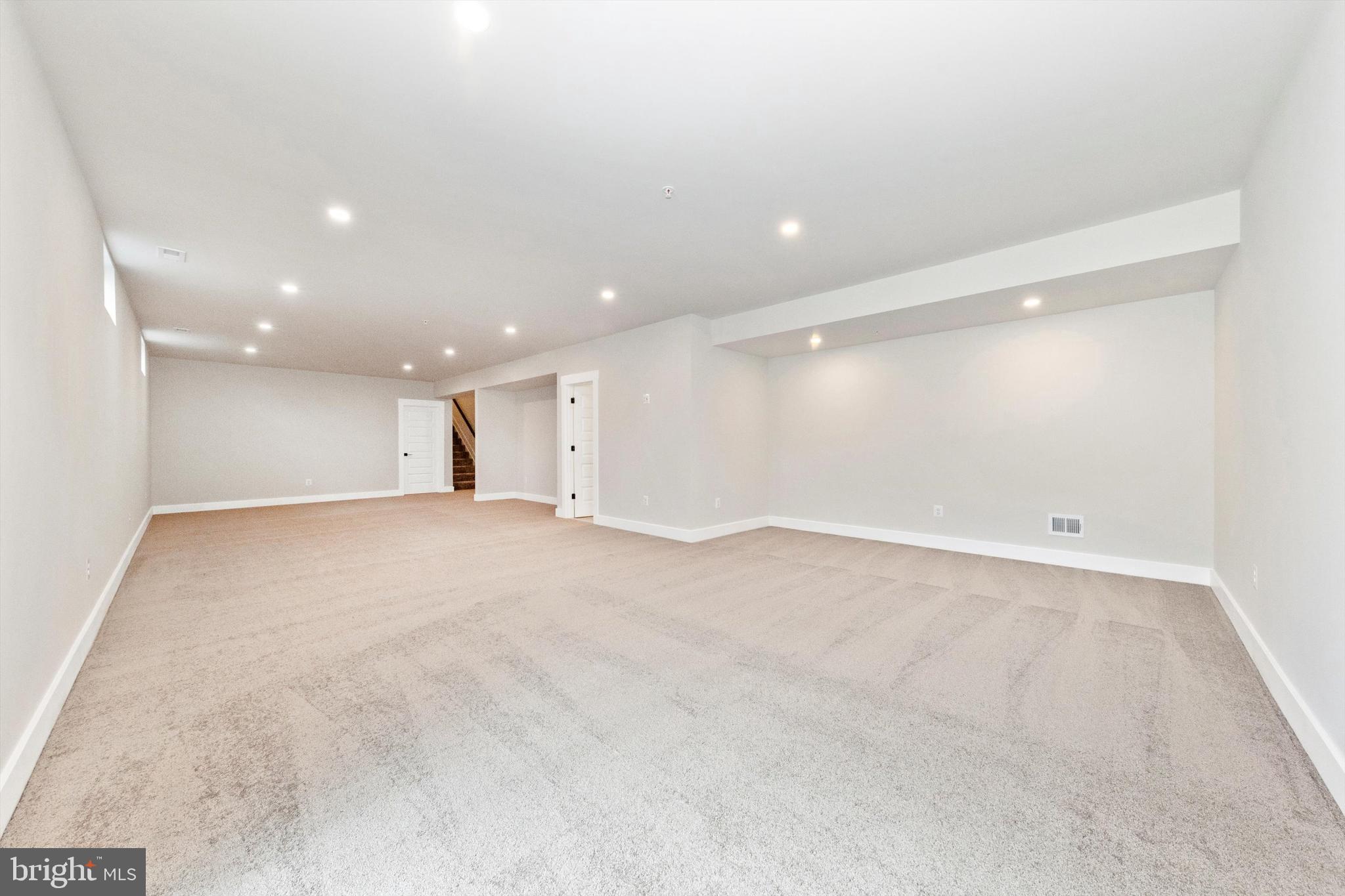 MEADOWRIDGE - Residential