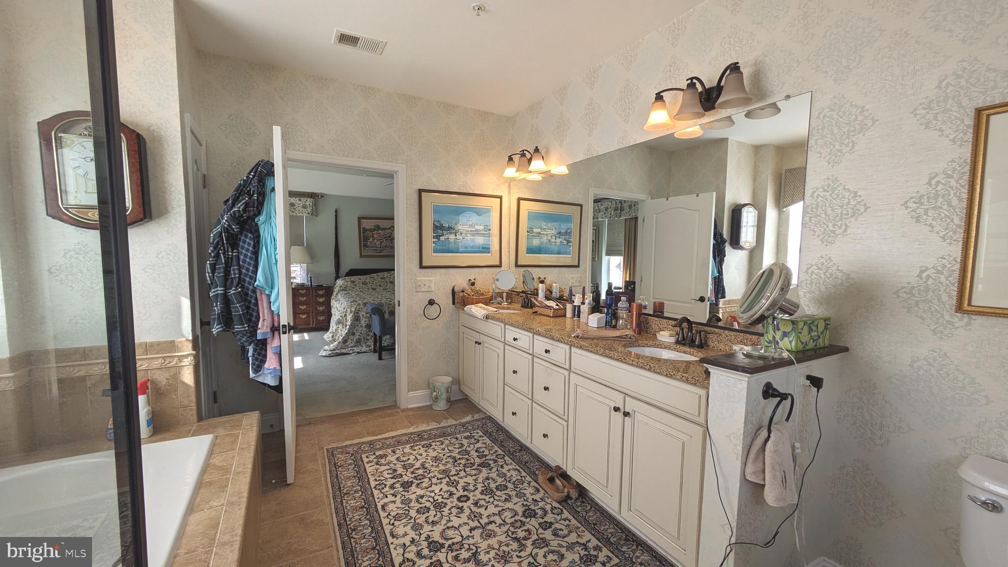 GATHERINGS AT FOREST GLEN - Residential