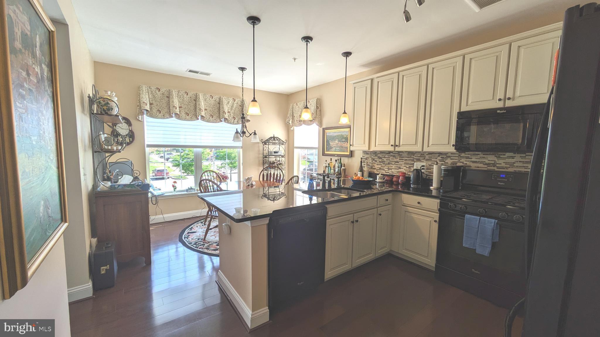 GATHERINGS AT FOREST GLEN - Residential