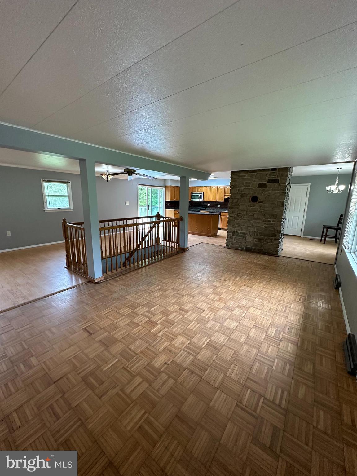 ABINGDON ESTATES - Residential Lease