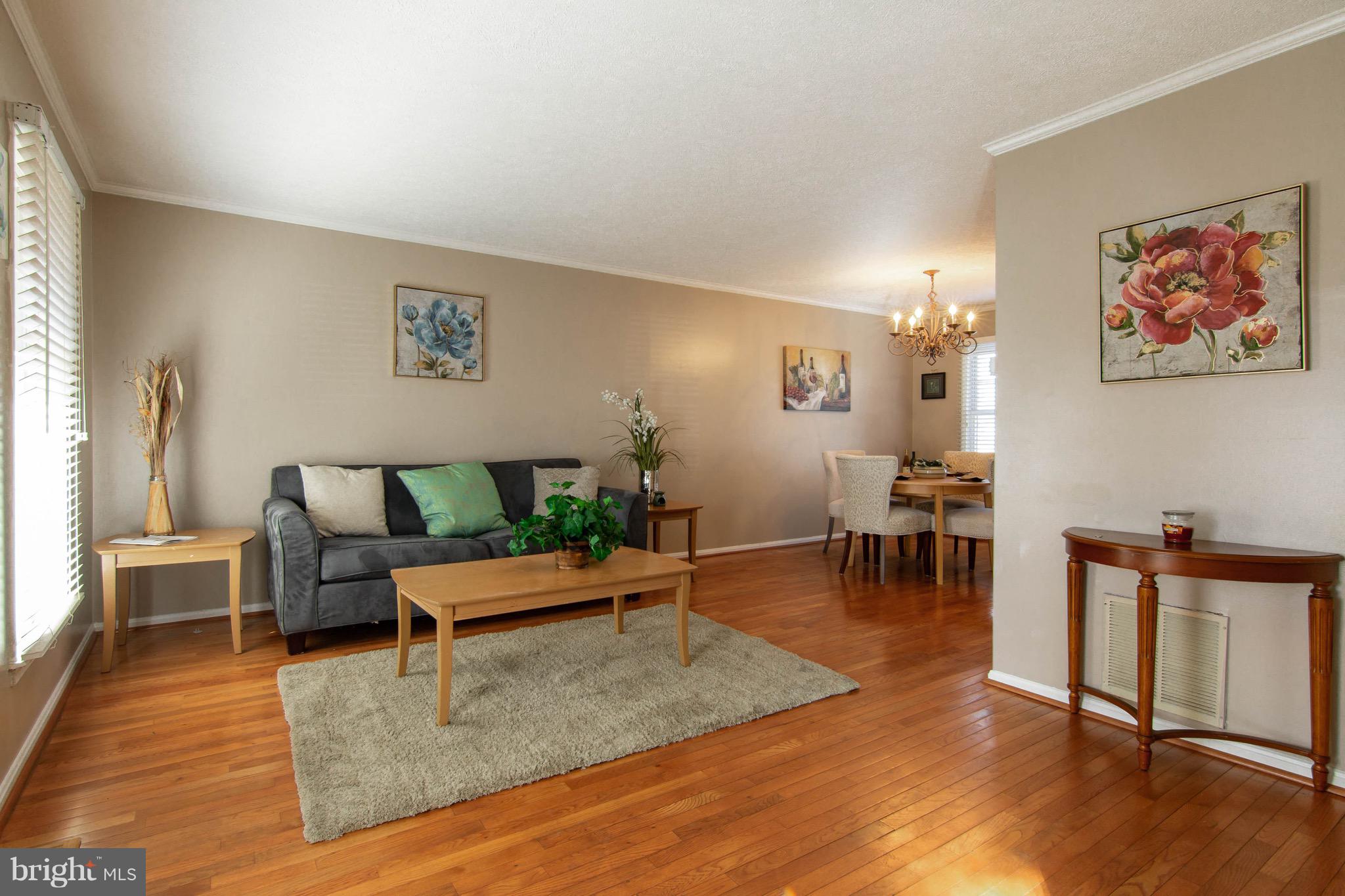 MONTPELIER - Residential