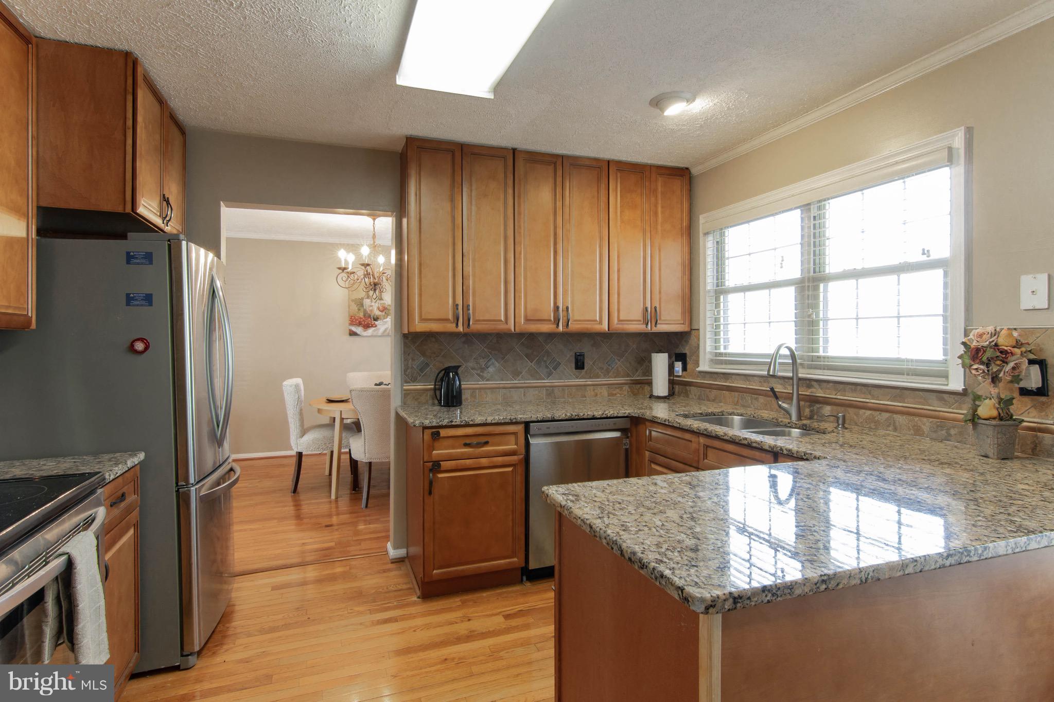 MONTPELIER - Residential