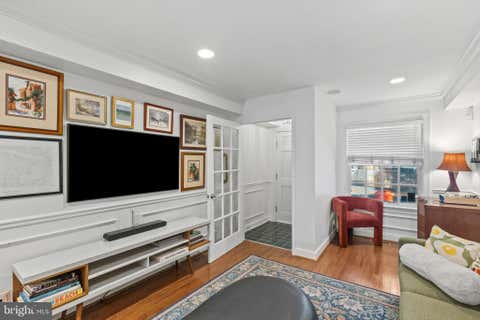Townhouse For Sale - 1933 Fleet Street<br/> Baltimore City County, BALTIMORE, MD 21231