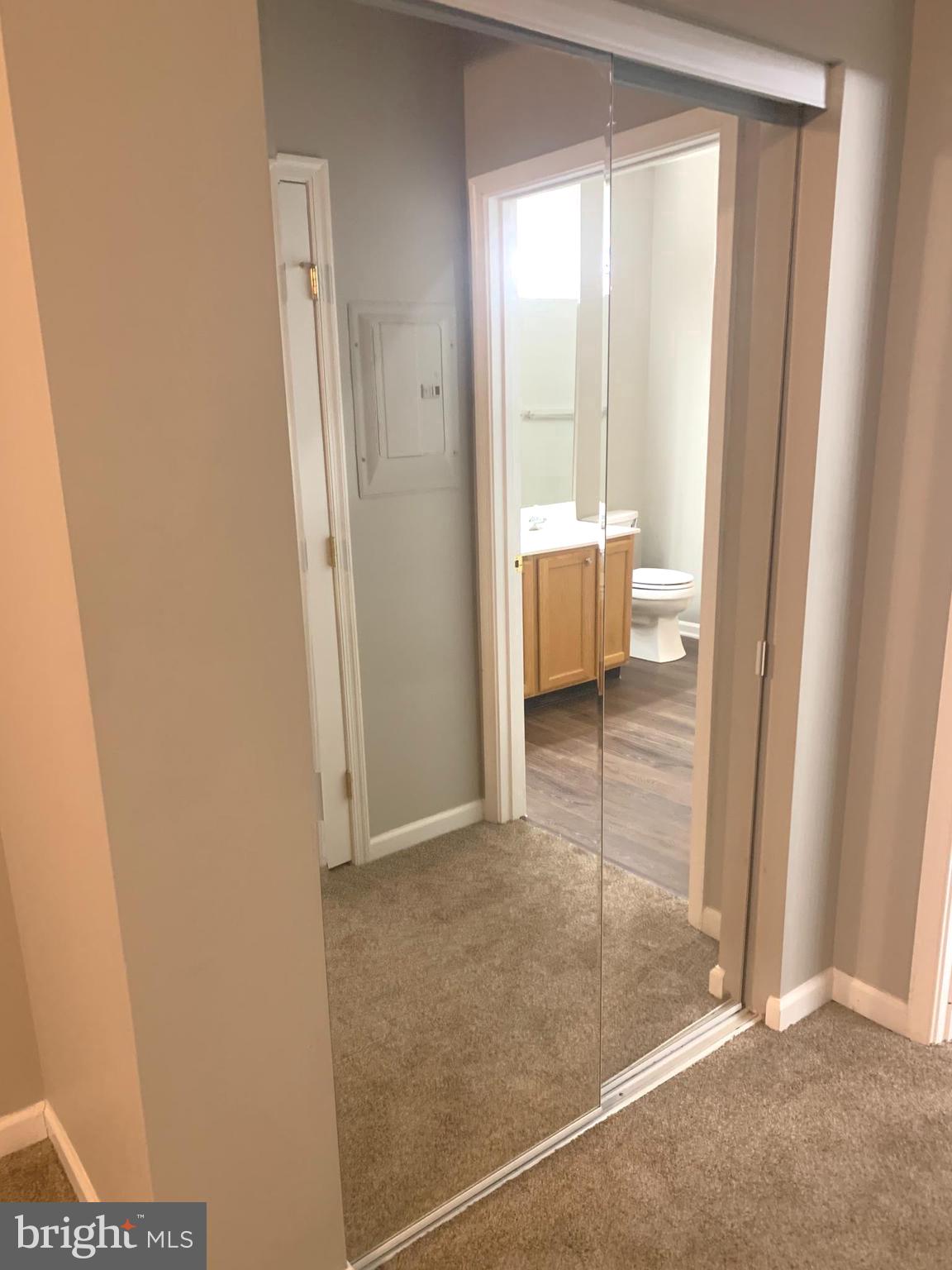 LOHR'S ORCHARD - Residential Lease