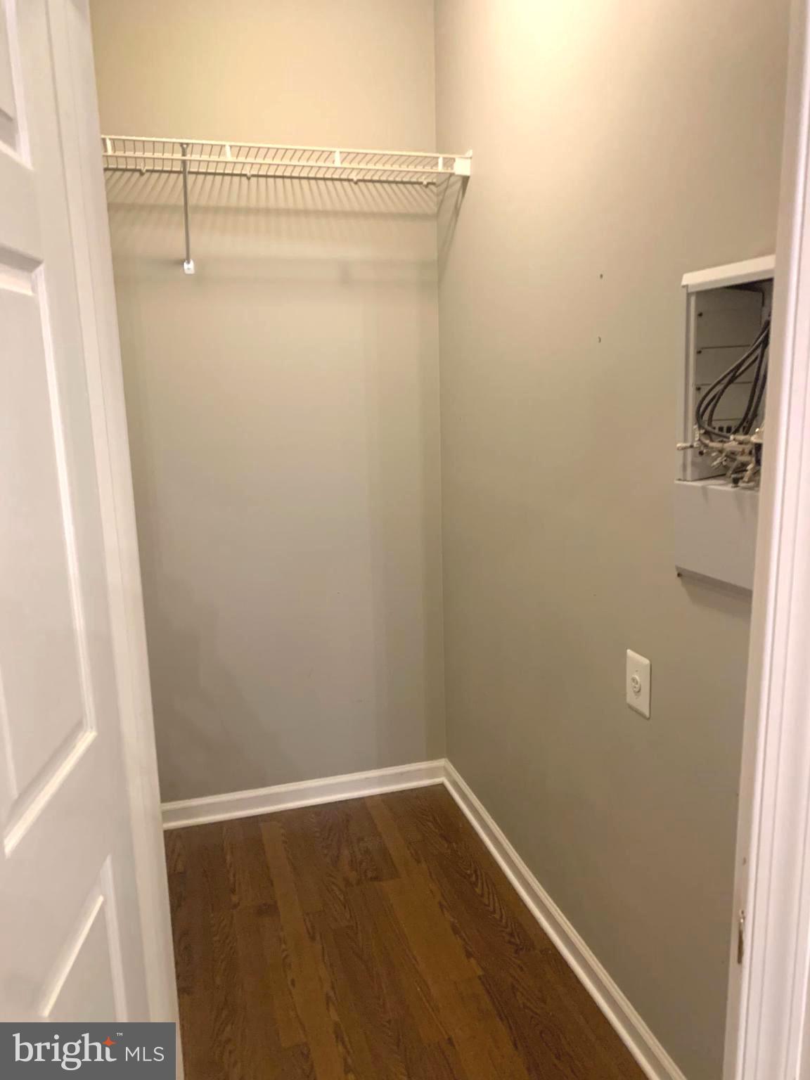 LOHR'S ORCHARD - Residential Lease