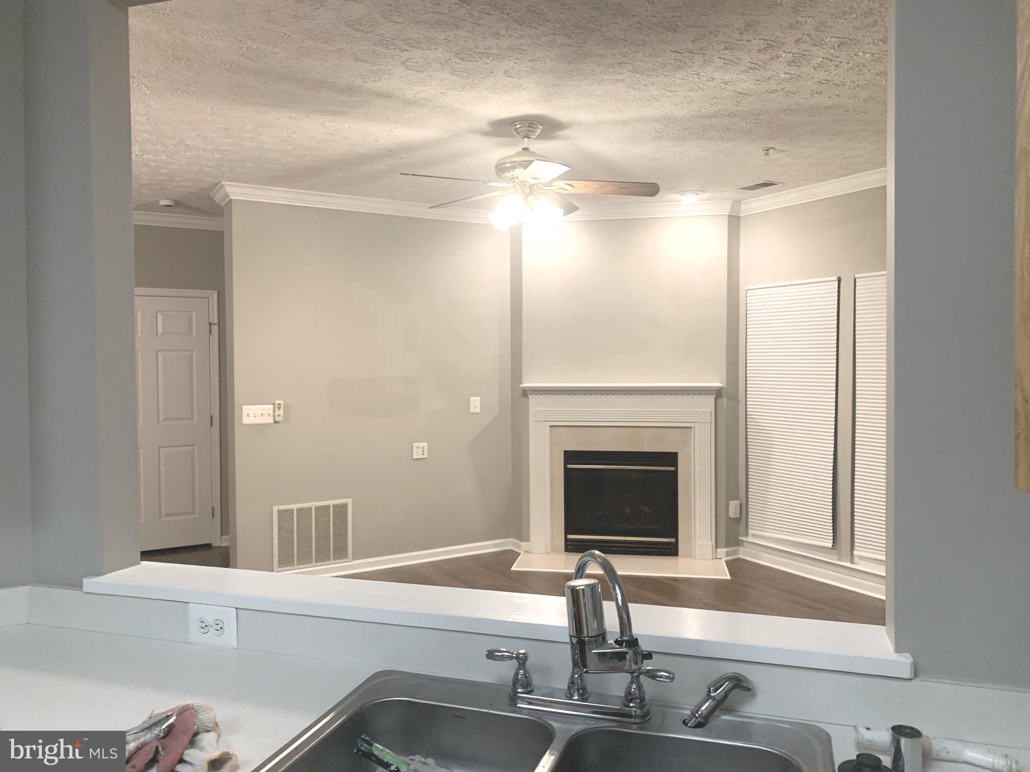 LOHR'S ORCHARD - Residential Lease