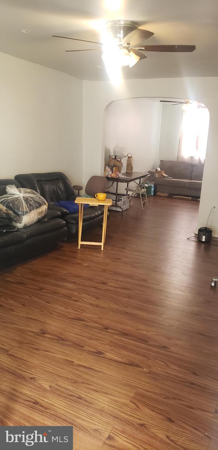 PHILADELPHIA (SOUTHWEST) - Residential