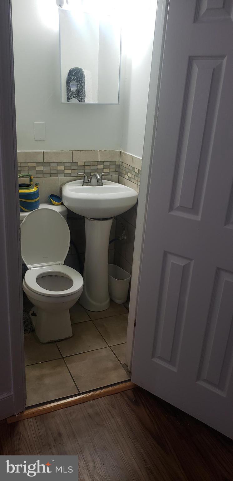 PHILADELPHIA (SOUTHWEST) - Residential