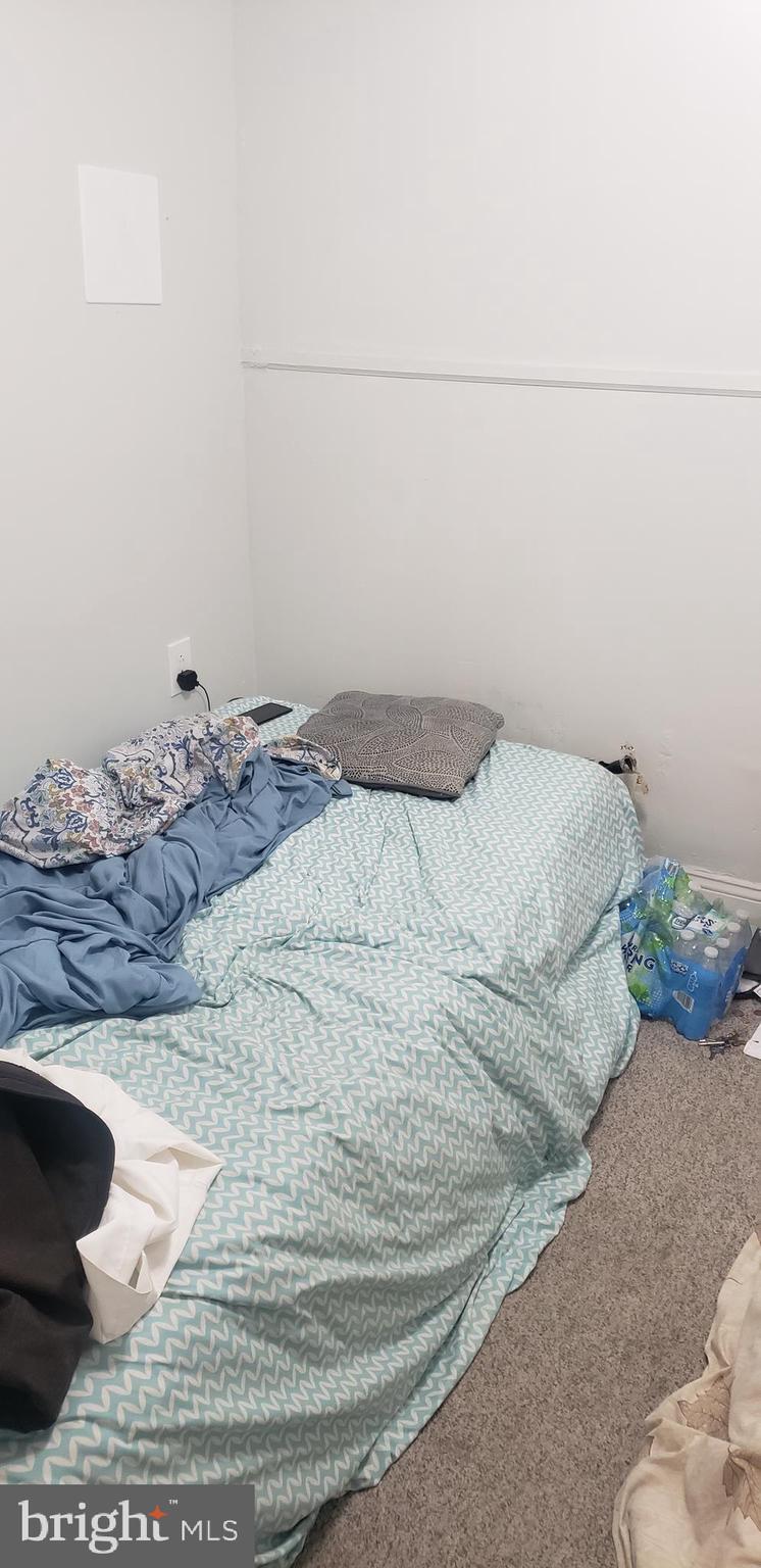 PHILADELPHIA (SOUTHWEST) - Residential