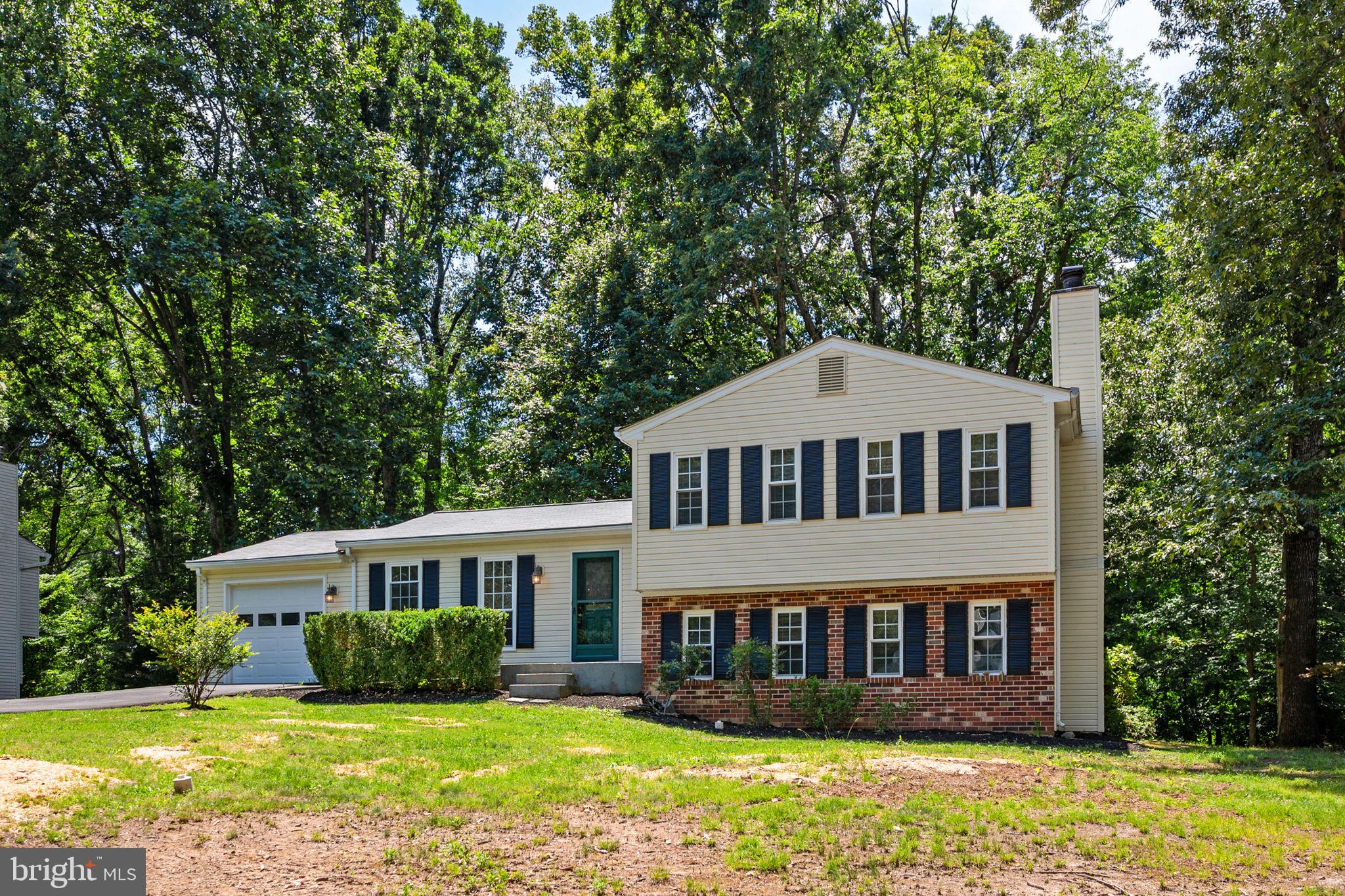 2422 IVYWOOD ROAD