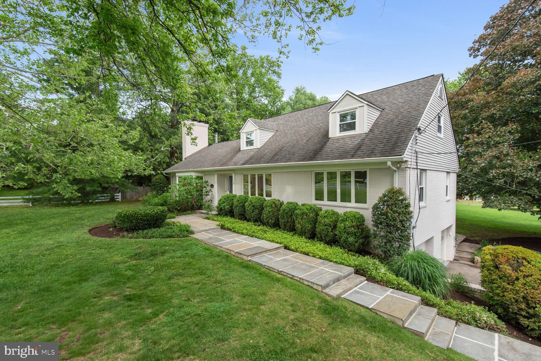 GLEN VISTA - Residential