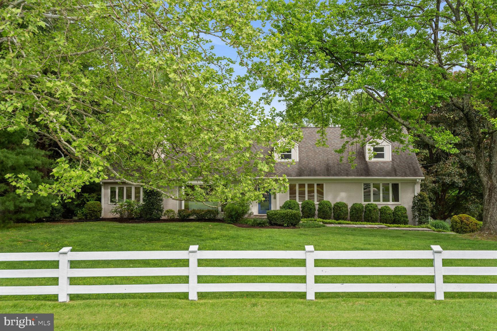 GLEN VISTA - Residential