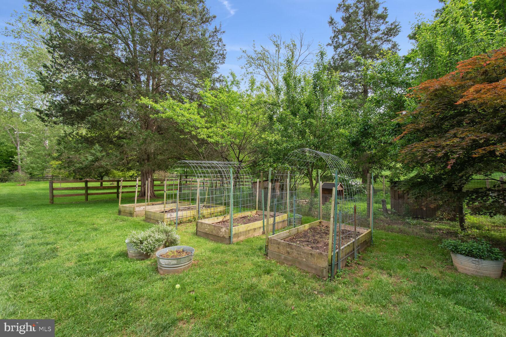 GLEN VISTA - Residential