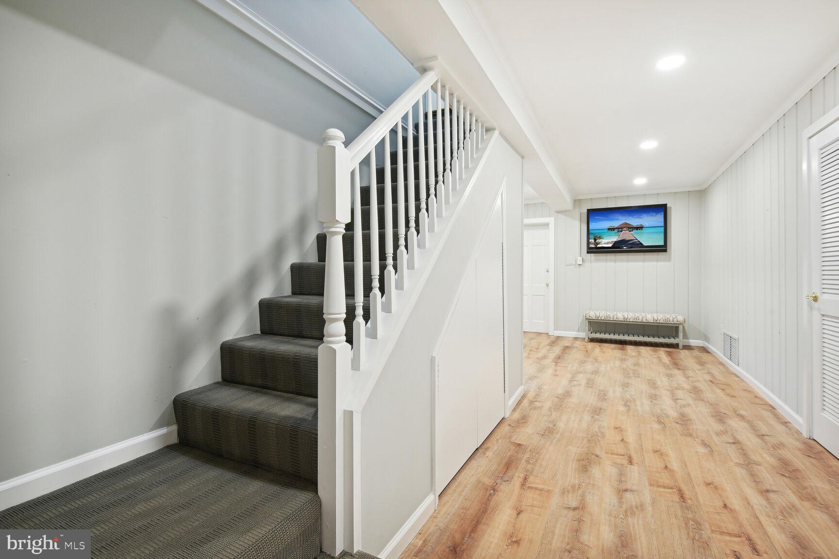 GLEN VISTA - Residential