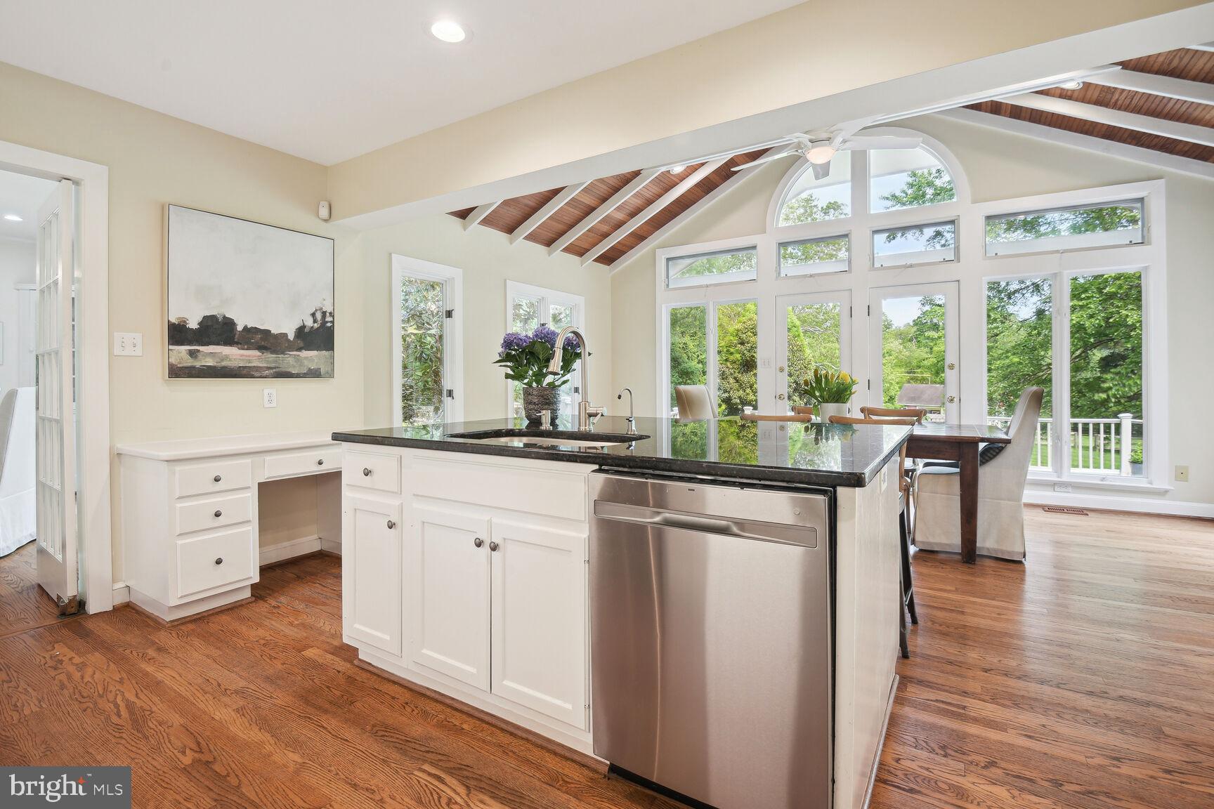 GLEN VISTA - Residential