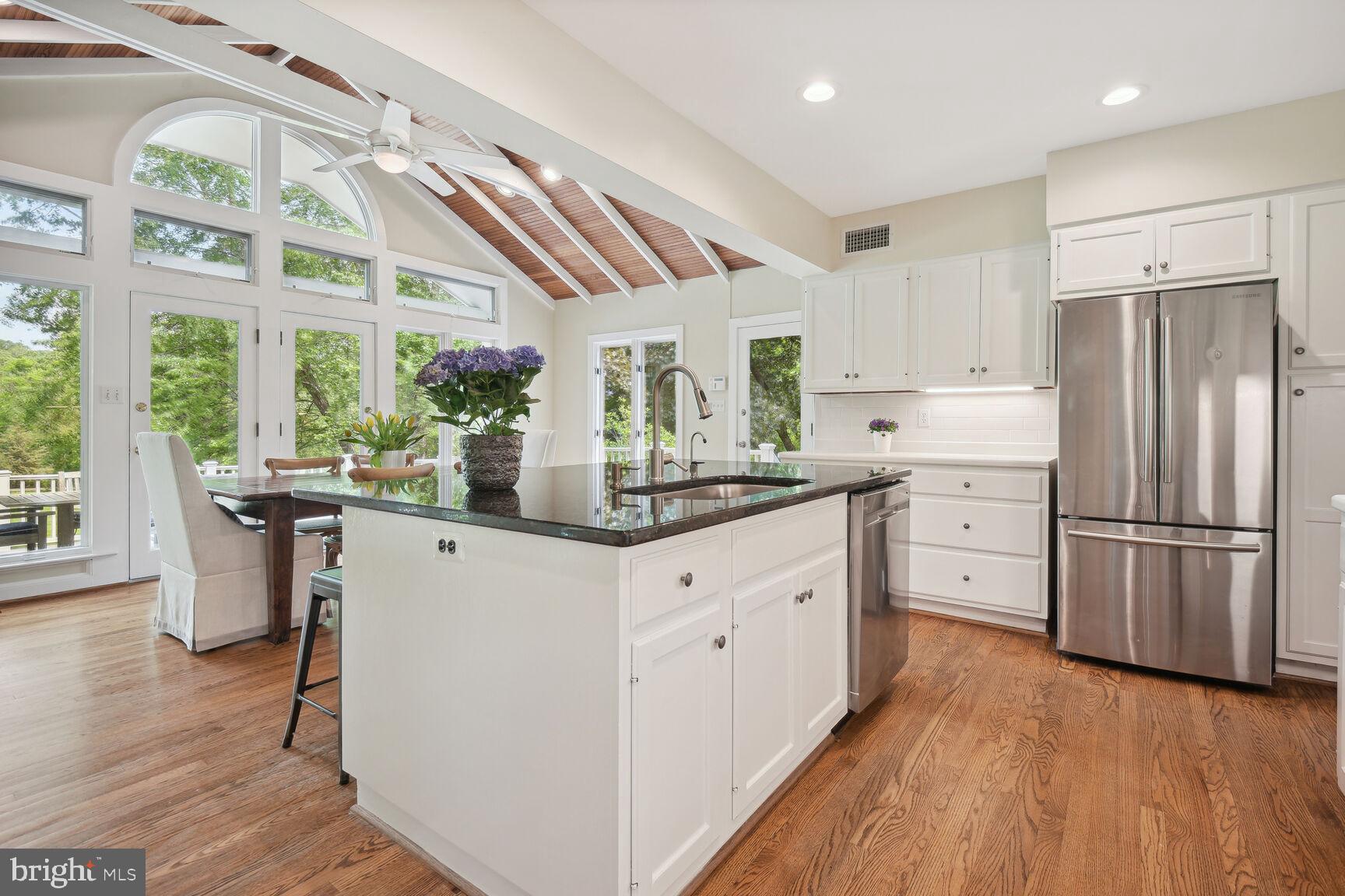 GLEN VISTA - Residential