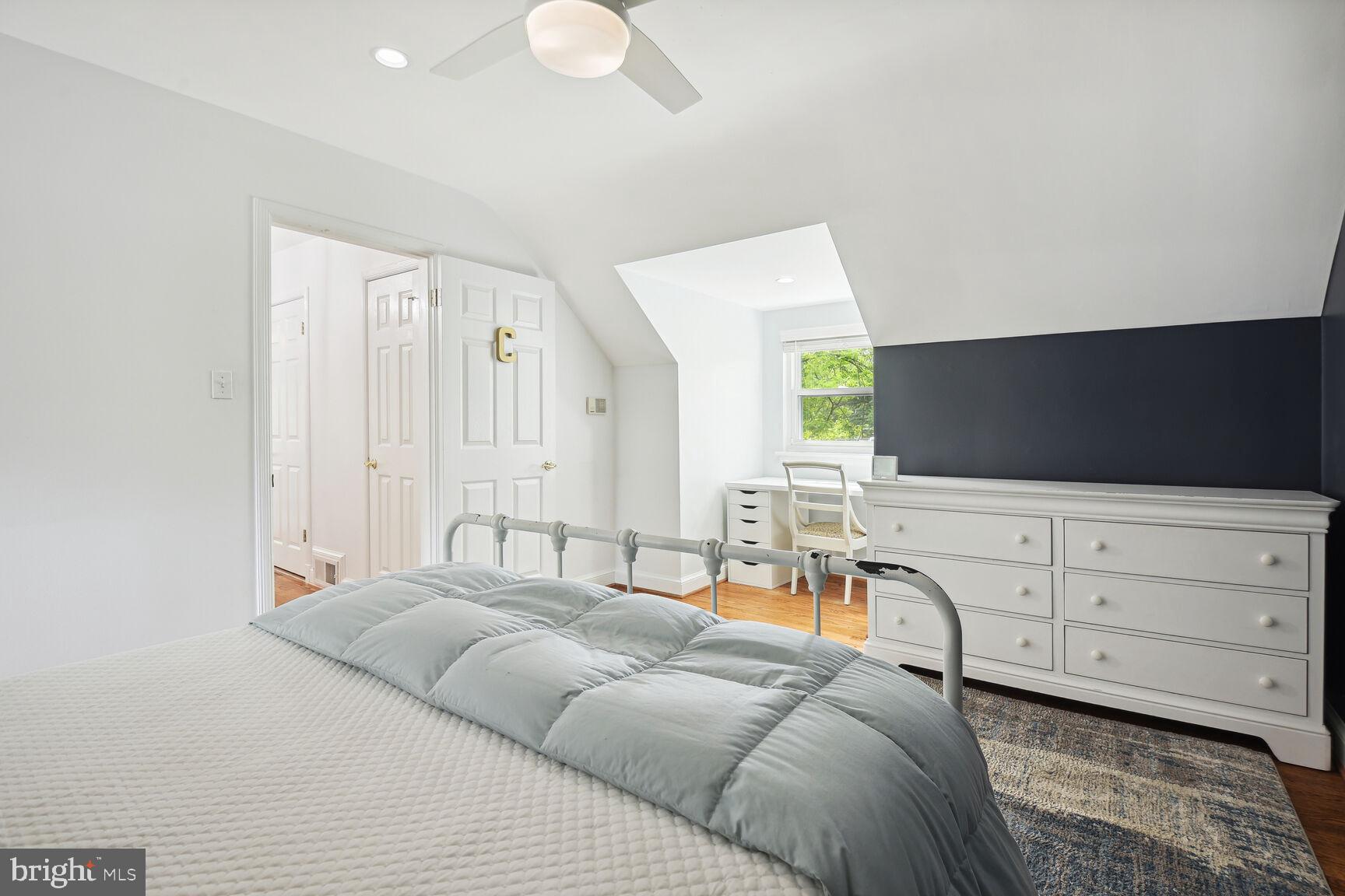 GLEN VISTA - Residential