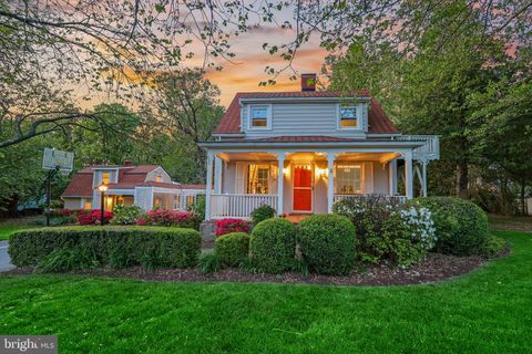 10130 BLAKE LANE OAKTON VA 22124