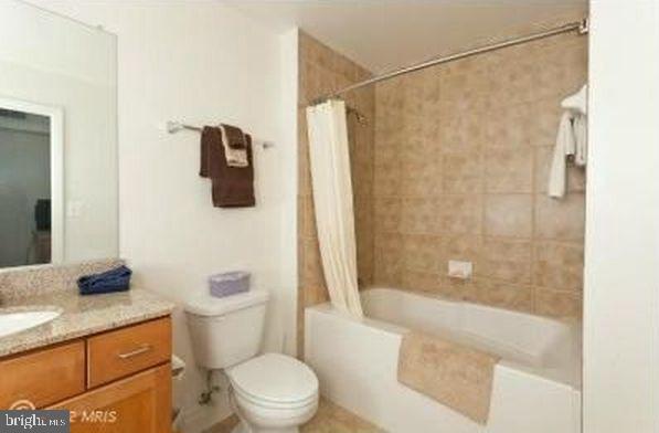 INNER HARBOR - Residential Lease