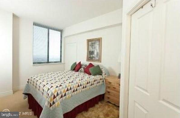 INNER HARBOR - Residential Lease