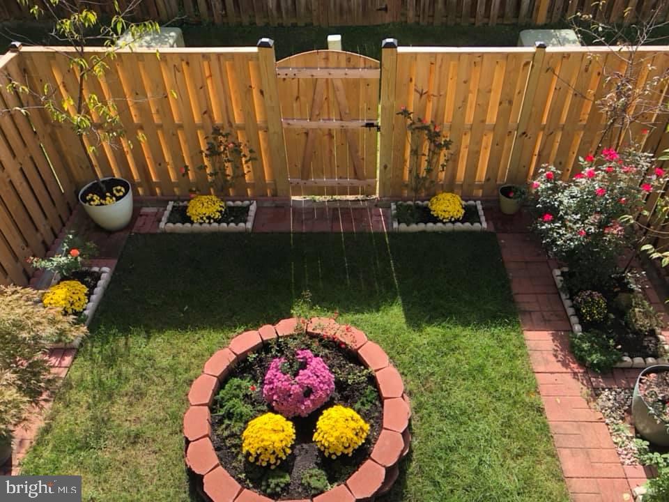 WELLINGTON/CLOVERHILL - Residential