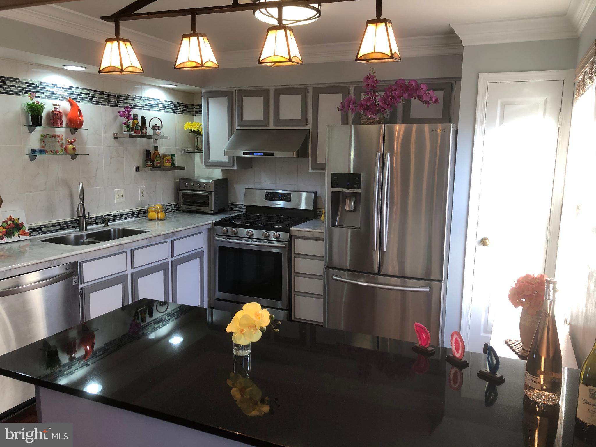 WELLINGTON/CLOVERHILL - Residential