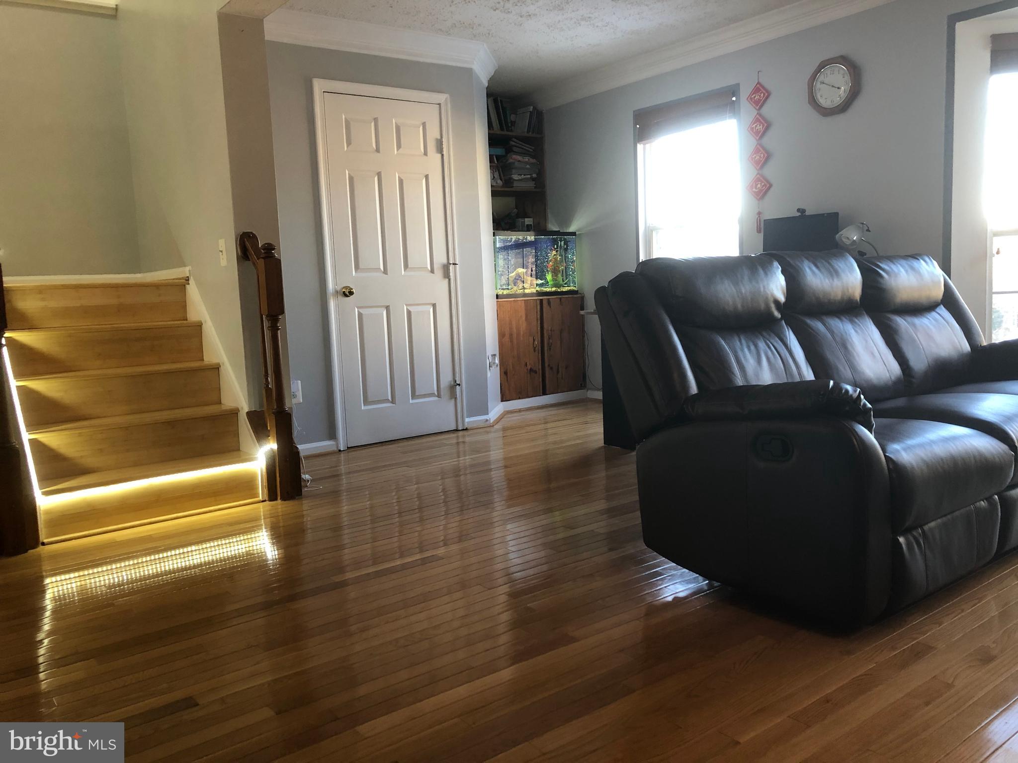 WELLINGTON/CLOVERHILL - Residential