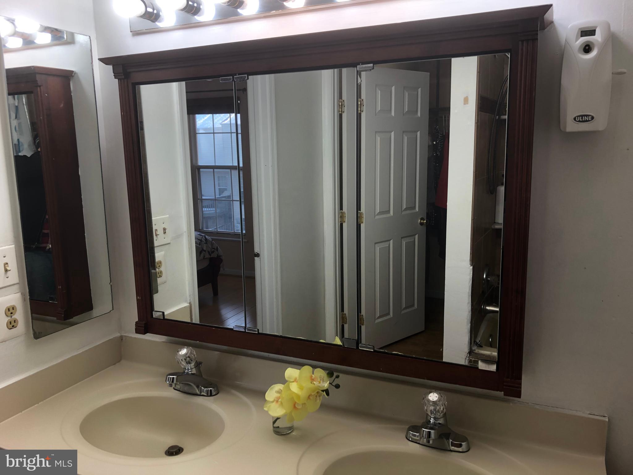 WELLINGTON/CLOVERHILL - Residential