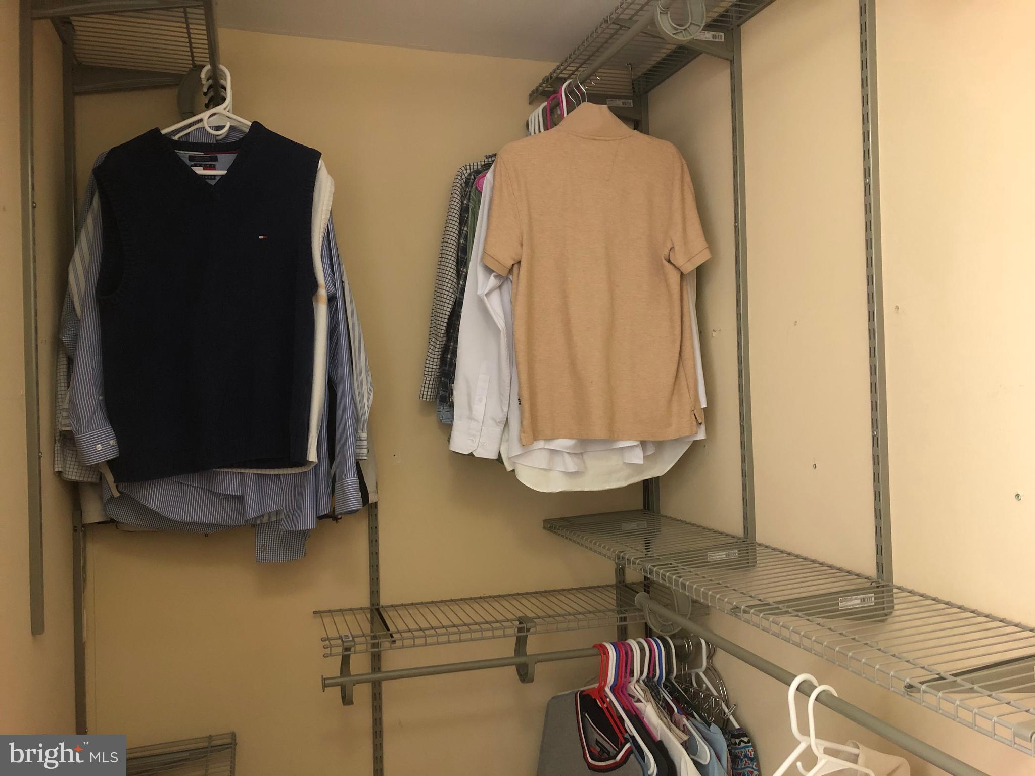 WELLINGTON/CLOVERHILL - Residential