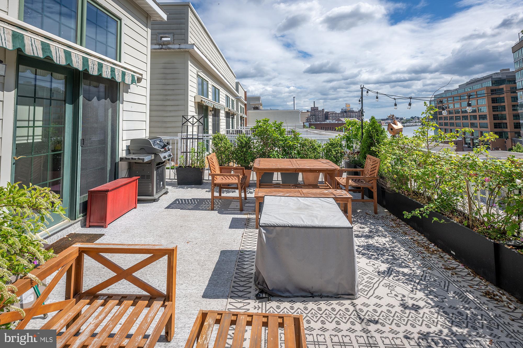 FELLS POINT HISTORIC DISTRICT - Residential