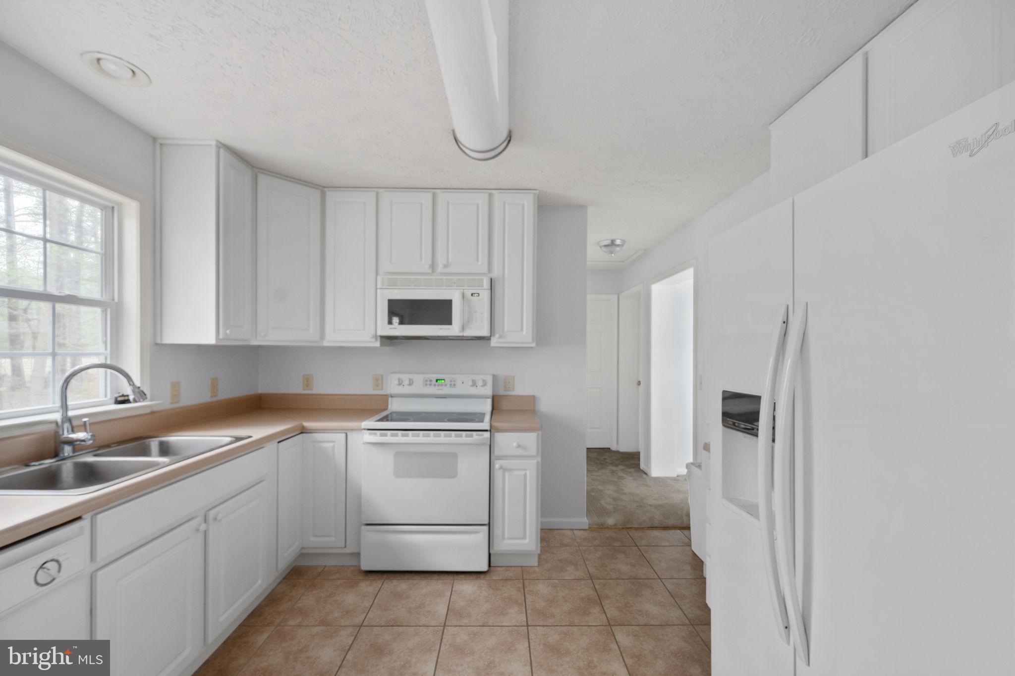 CABIN POINT - Residential