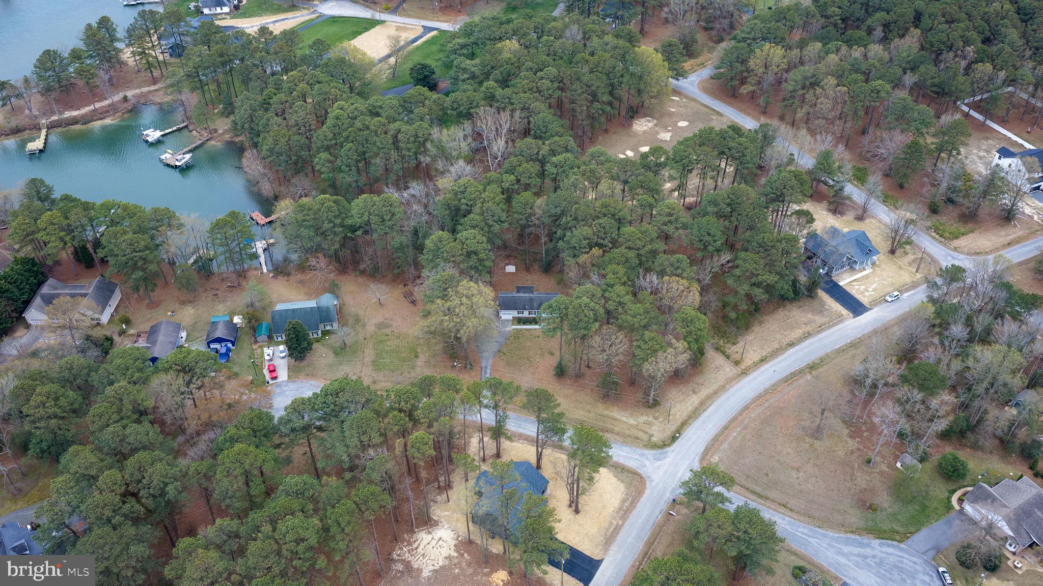 CABIN POINT - Residential