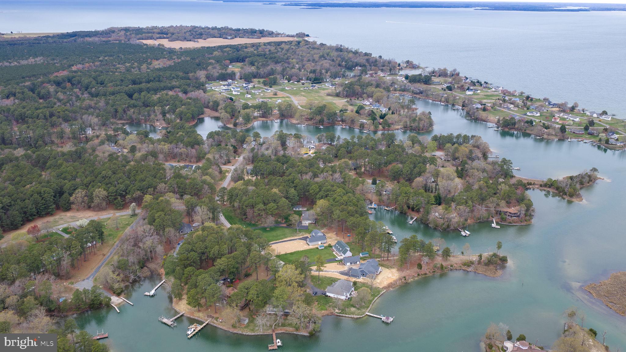 CABIN POINT - Residential