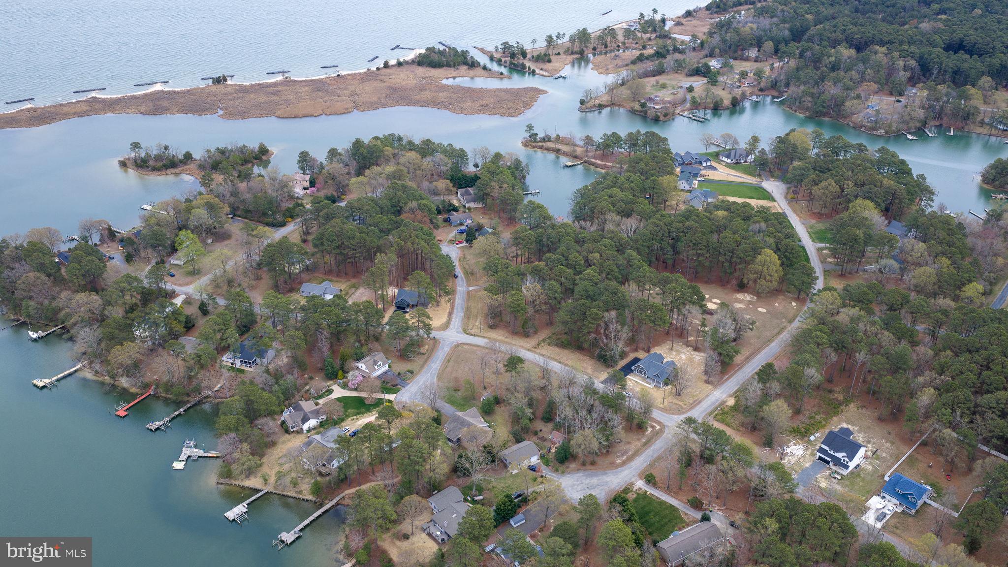 CABIN POINT - Residential