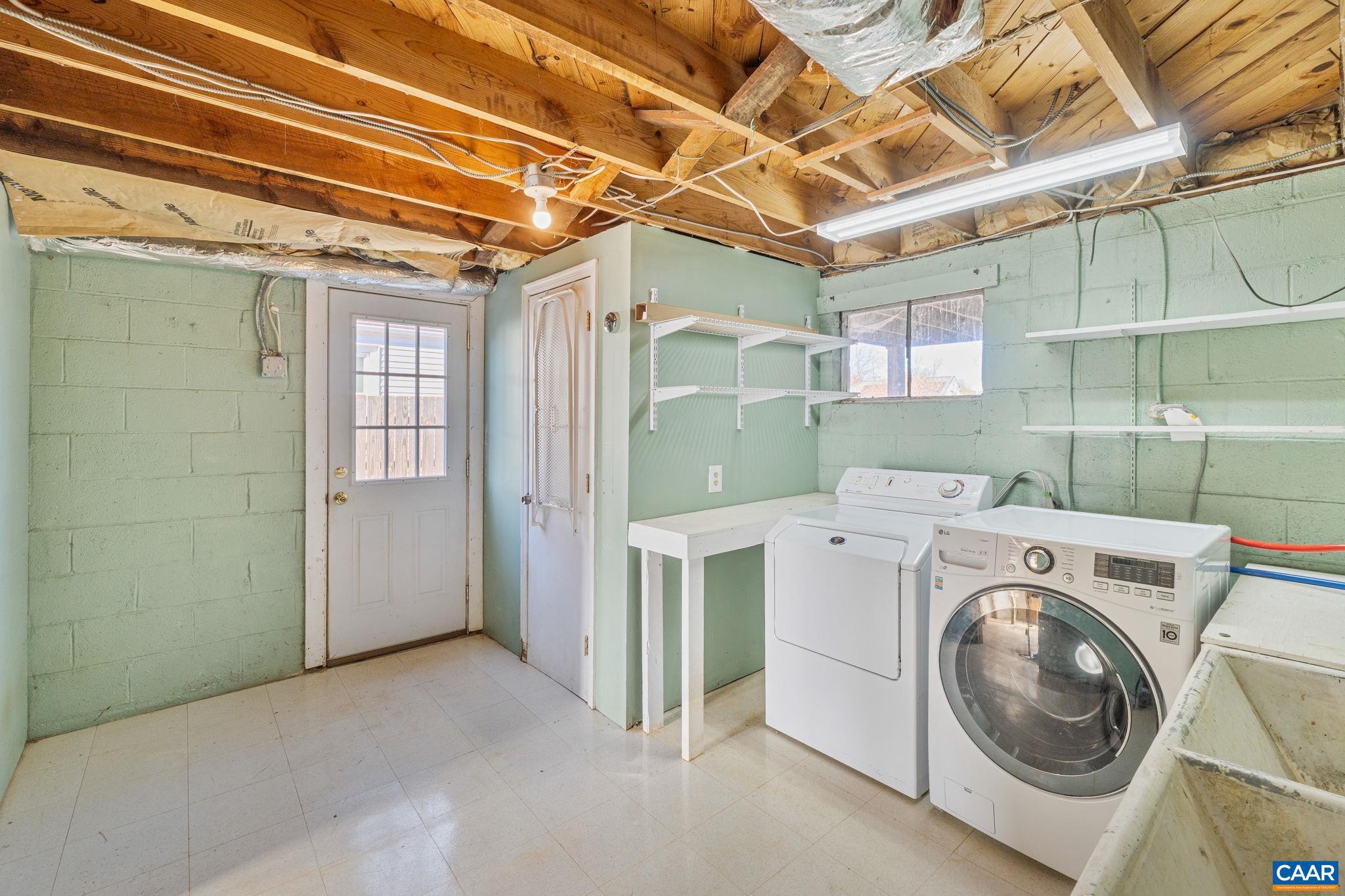 BELMONT - Residential