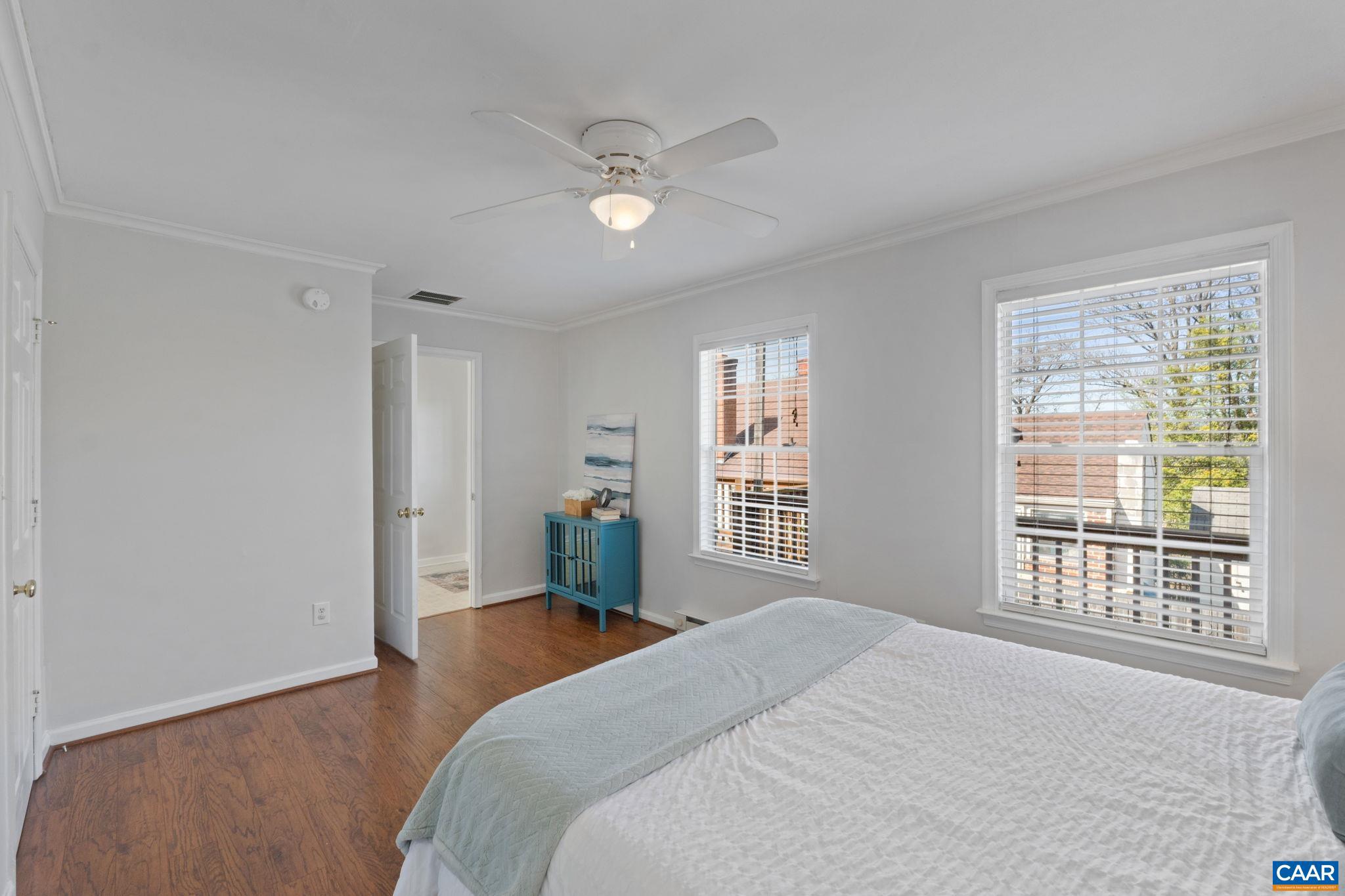 BELMONT - Residential