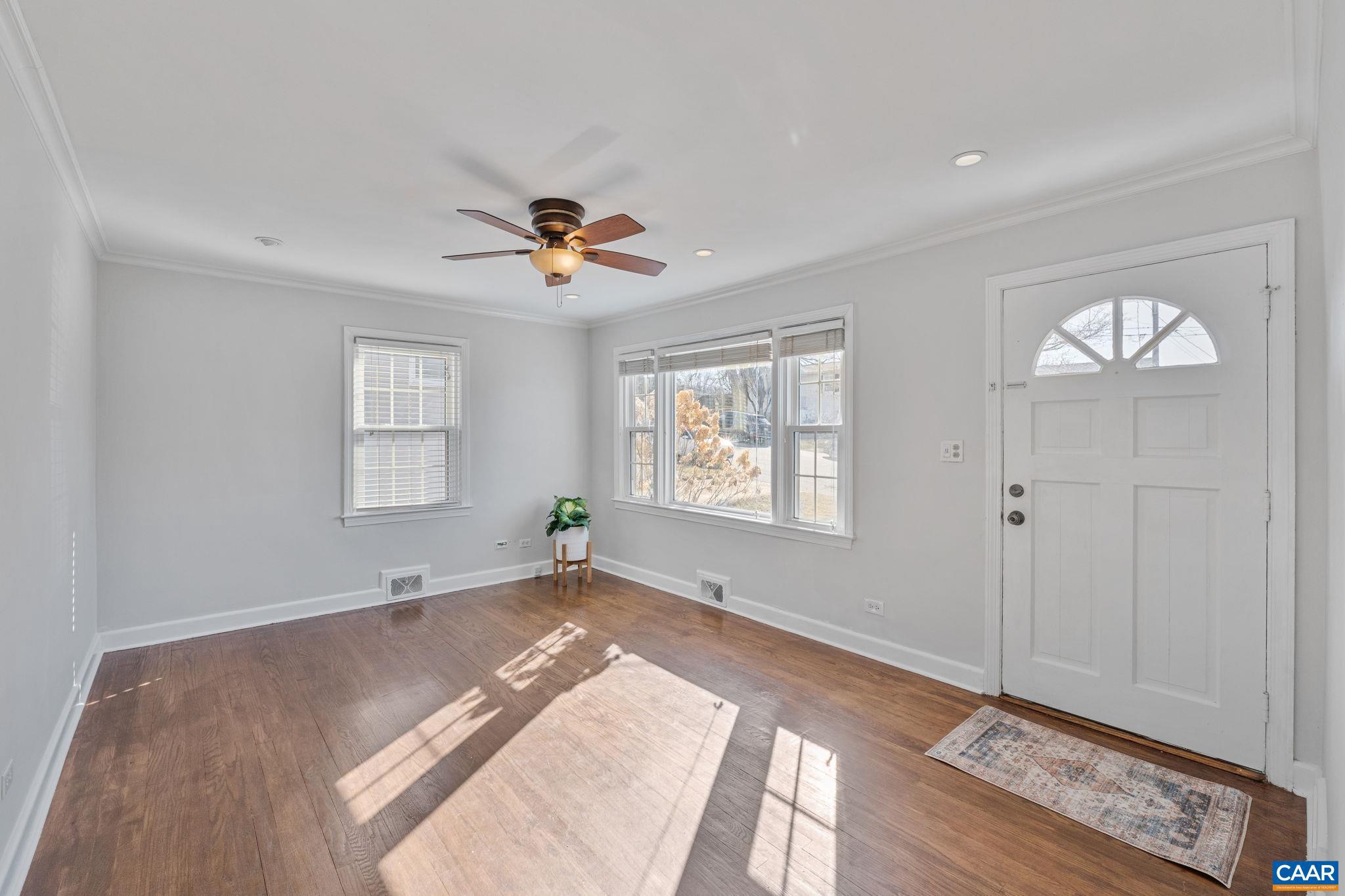 BELMONT - Residential